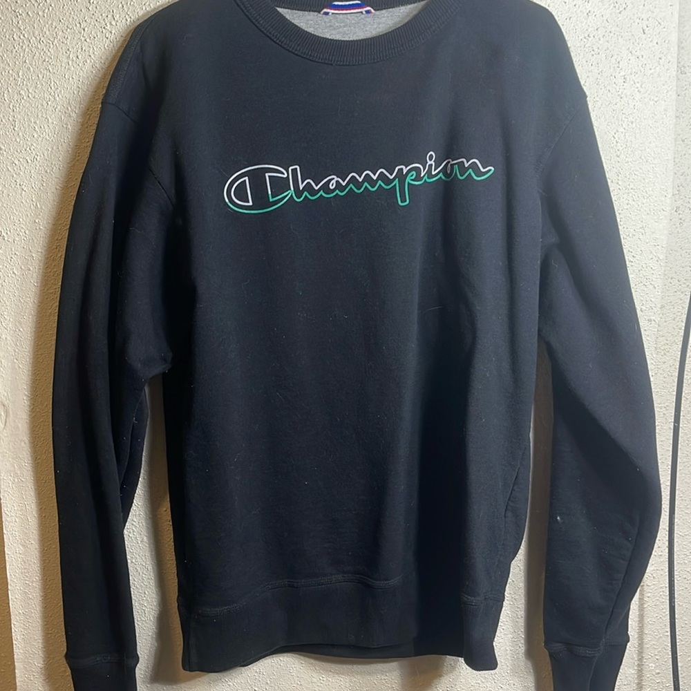 crewneck